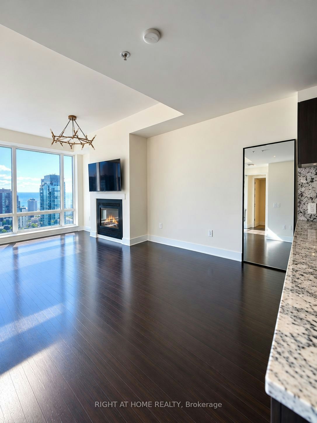 4102-180 University Avenue, Toronto, ON, M5H 0A2 - 4
