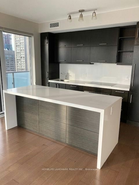 2107-65 St Mary Street, Toronto, ON, M5S 0A6 - 5