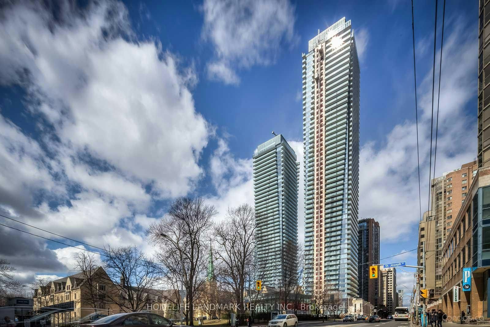 2107-65 St Mary Street, Toronto, ON, M5S 0A6