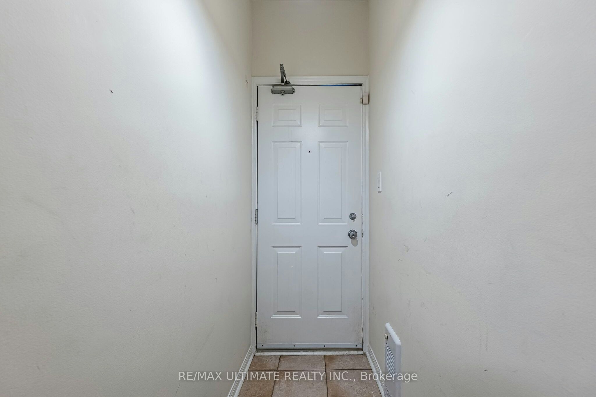 14-11 Niagara Street, Toronto, ON, M5V 3N9 - 9