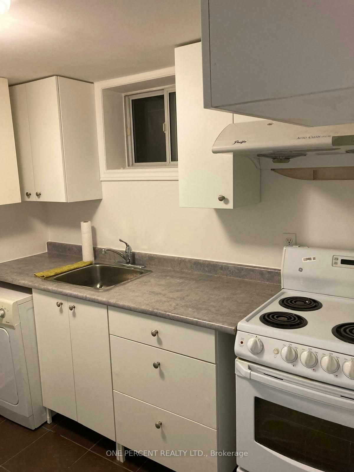 basement-2B Dornfell Street, Toronto, ON, M2R 2Y6 - 7