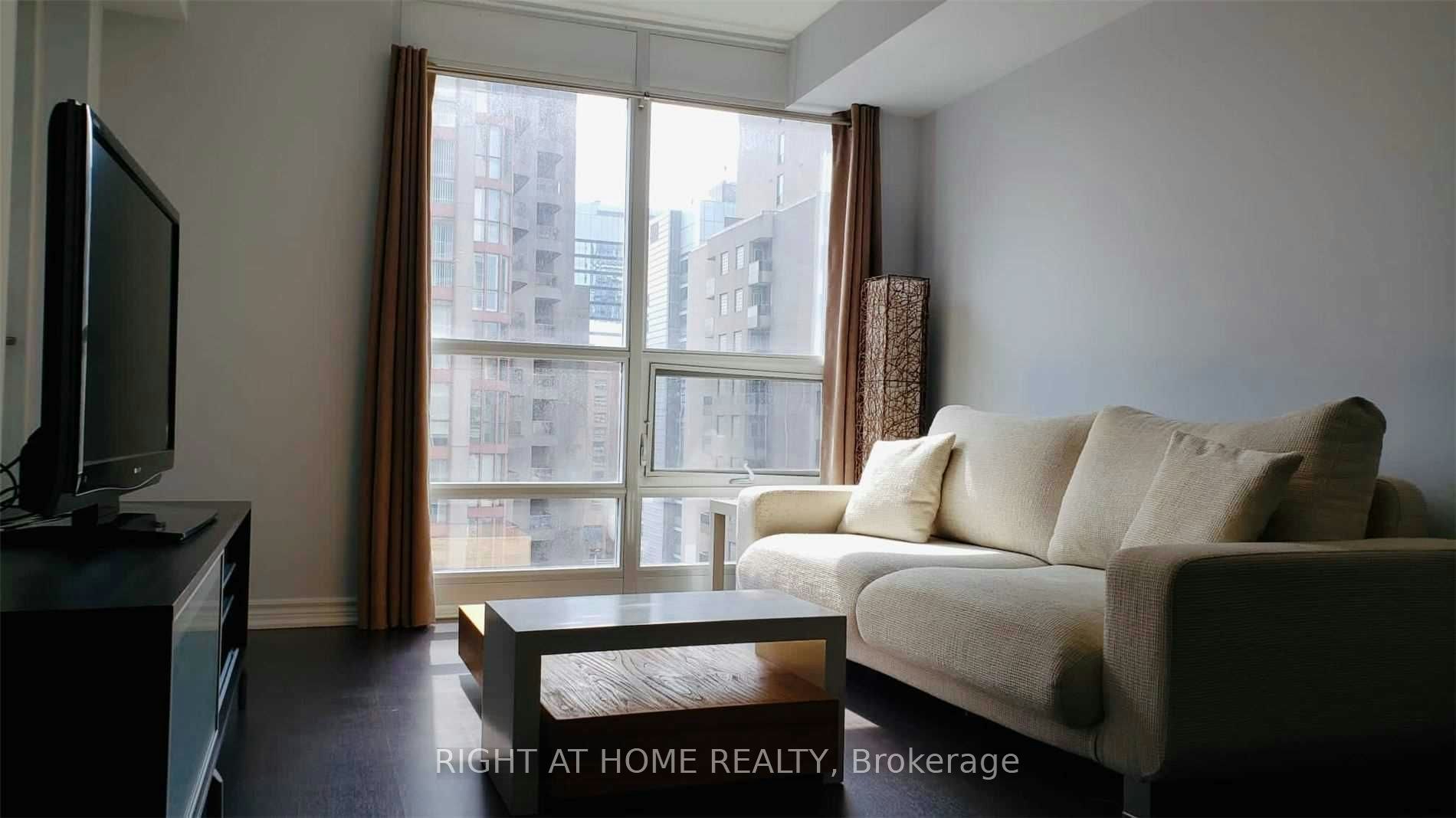 1510-761 Bay Street, Toronto, ON, M5G 2R2 - 3