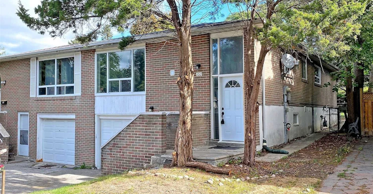 Ground-153 Hollyberry Trail, Toronto, ON, M2H 2P2 - 2