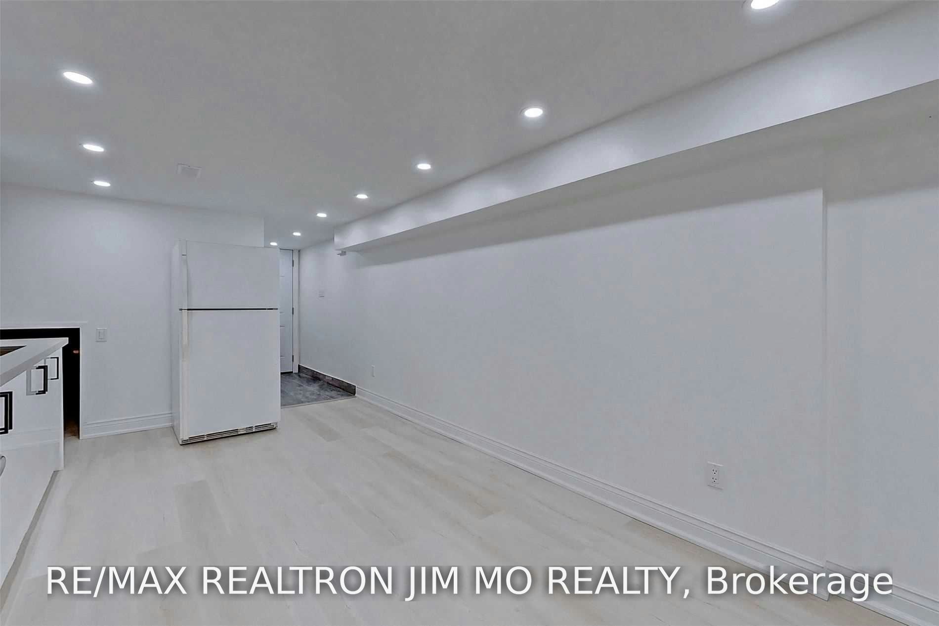 Ground-153 Hollyberry Trail, Toronto, ON, M2H 2P2 - 10