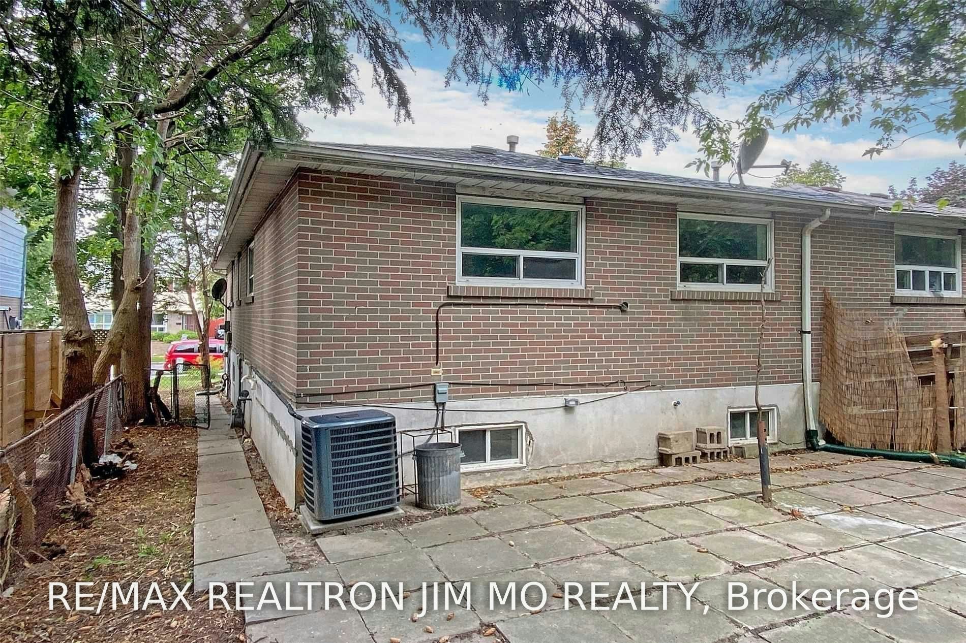 Ground-153 Hollyberry Trail, Toronto, ON, M2H 2P2 - 22