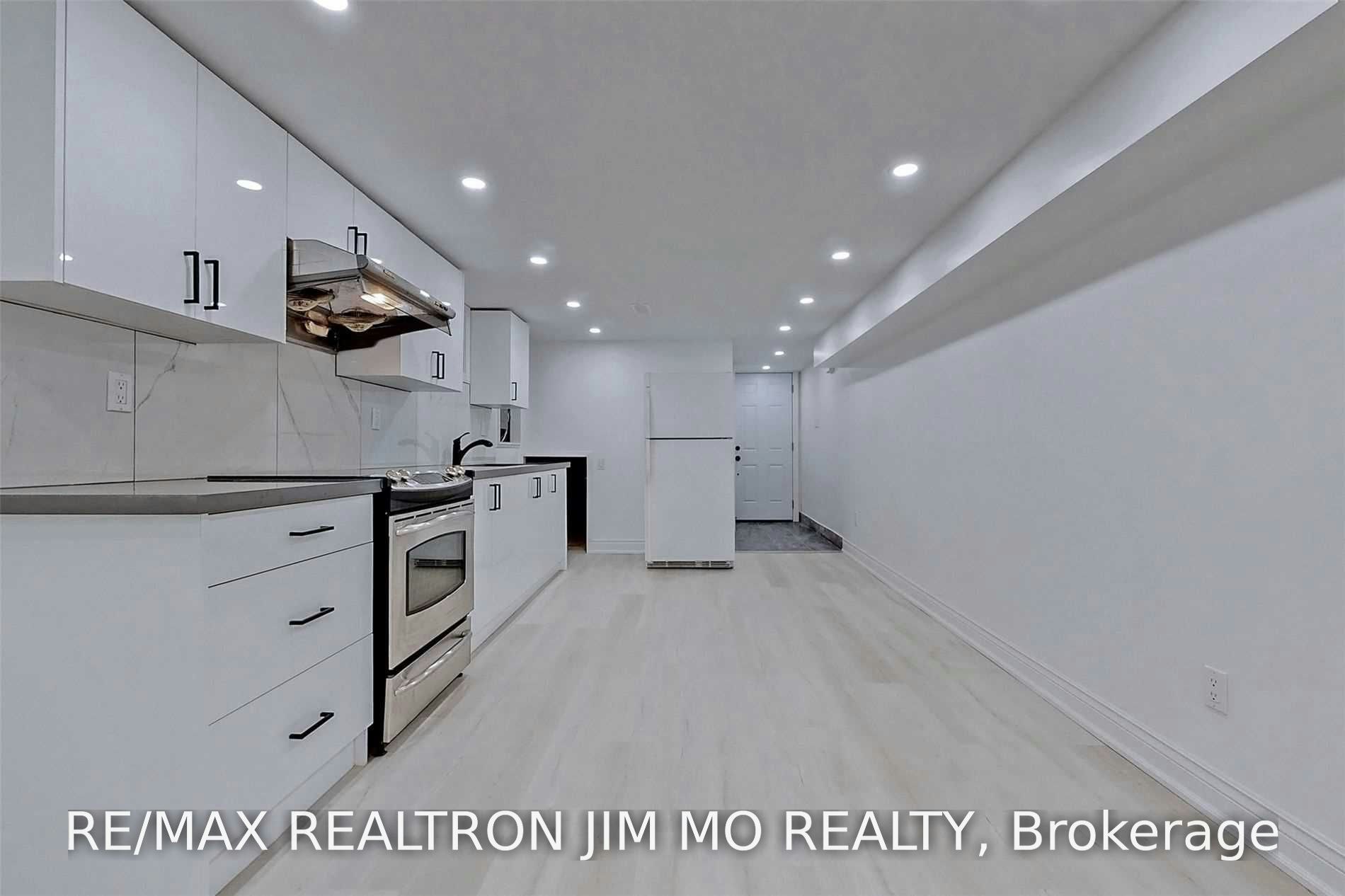 Ground-153 Hollyberry Trail, Toronto, ON, M2H 2P2 - 6