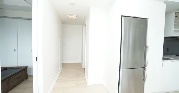 3510-101 Charles Street E, Toronto, ON, M4Y 0A9 - 4