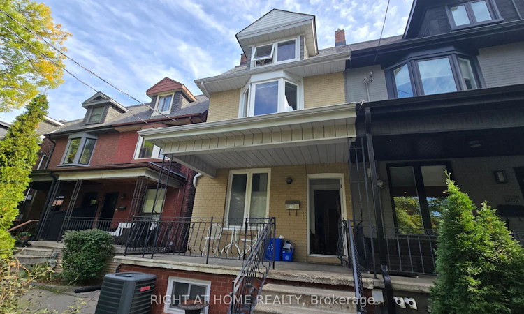 261 Grace Street