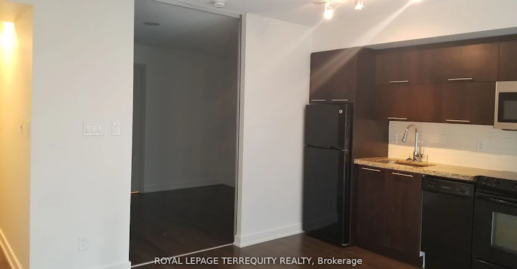 505-126 Simcoe Street, Toronto, ON, M5H 4E6 - 8