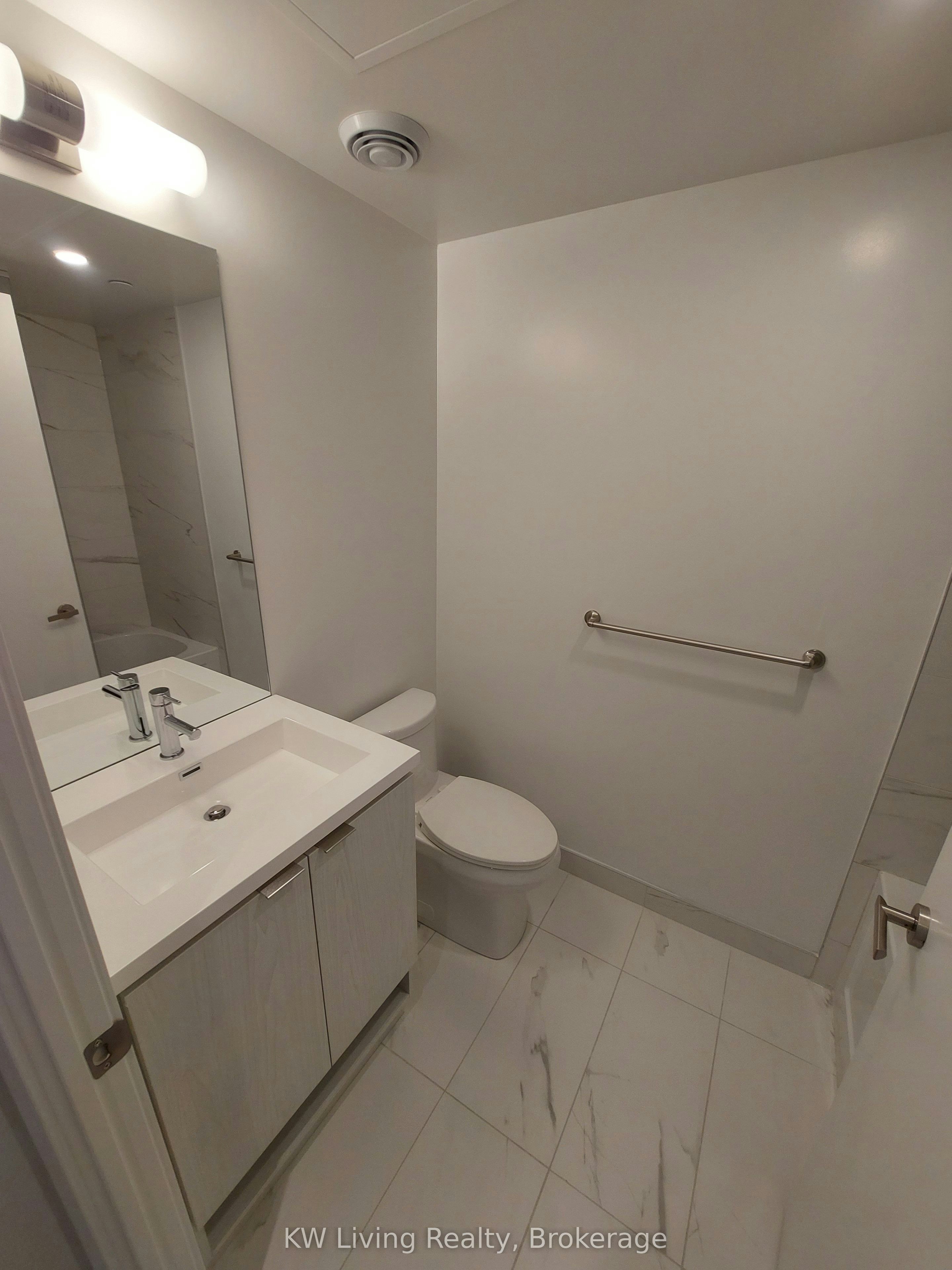 2912-55 Cooper Street, Toronto, ON, M5E 0G1 - 3