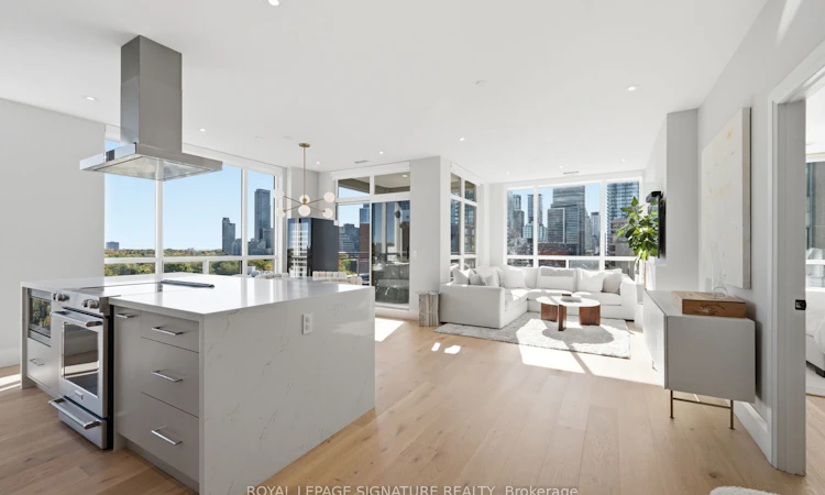 1002-980 Yonge Street