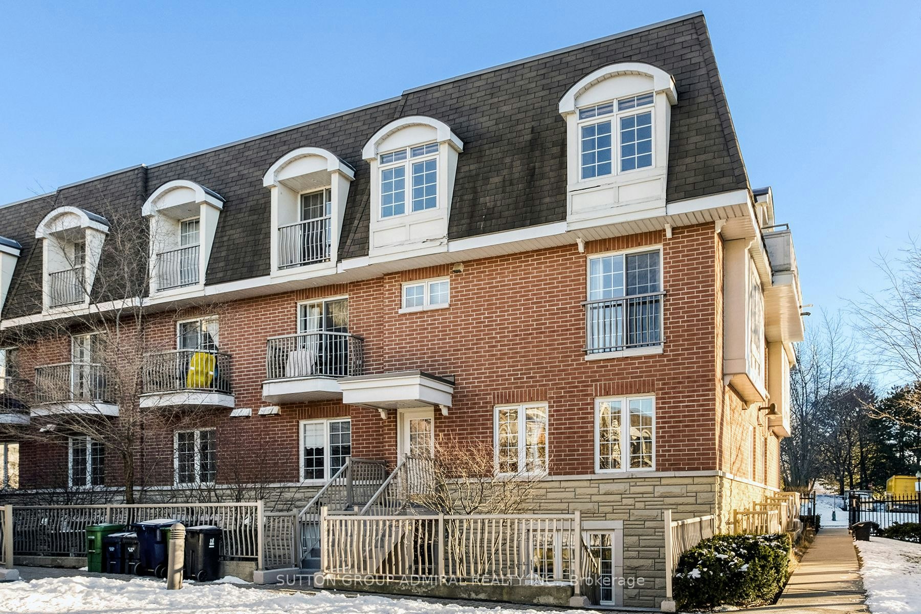 1-285 Antibes Drive N, Toronto, ON, M2R 3X9