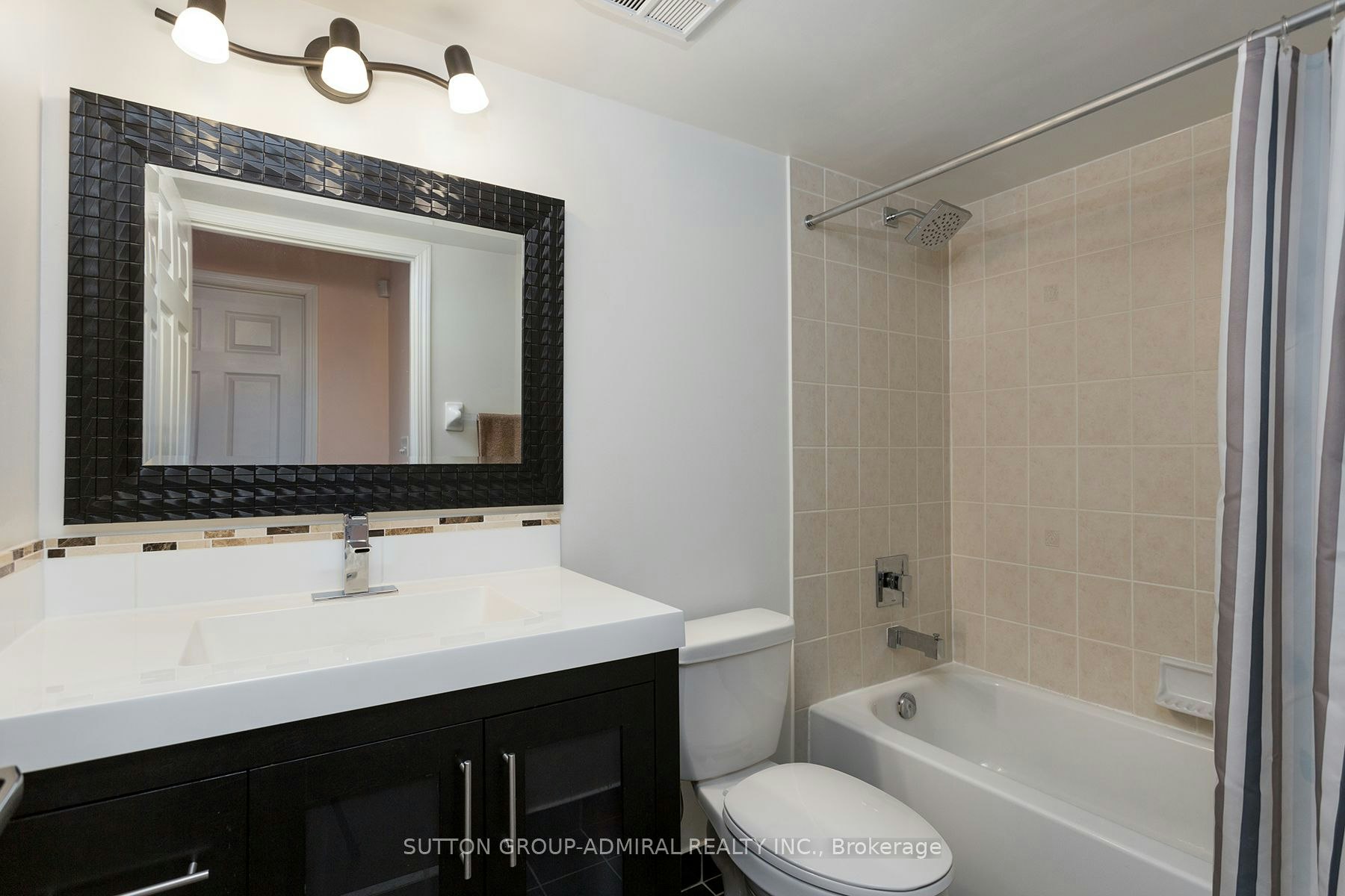 1-285 Antibes Drive N, Toronto, ON, M2R 3X9 - 9