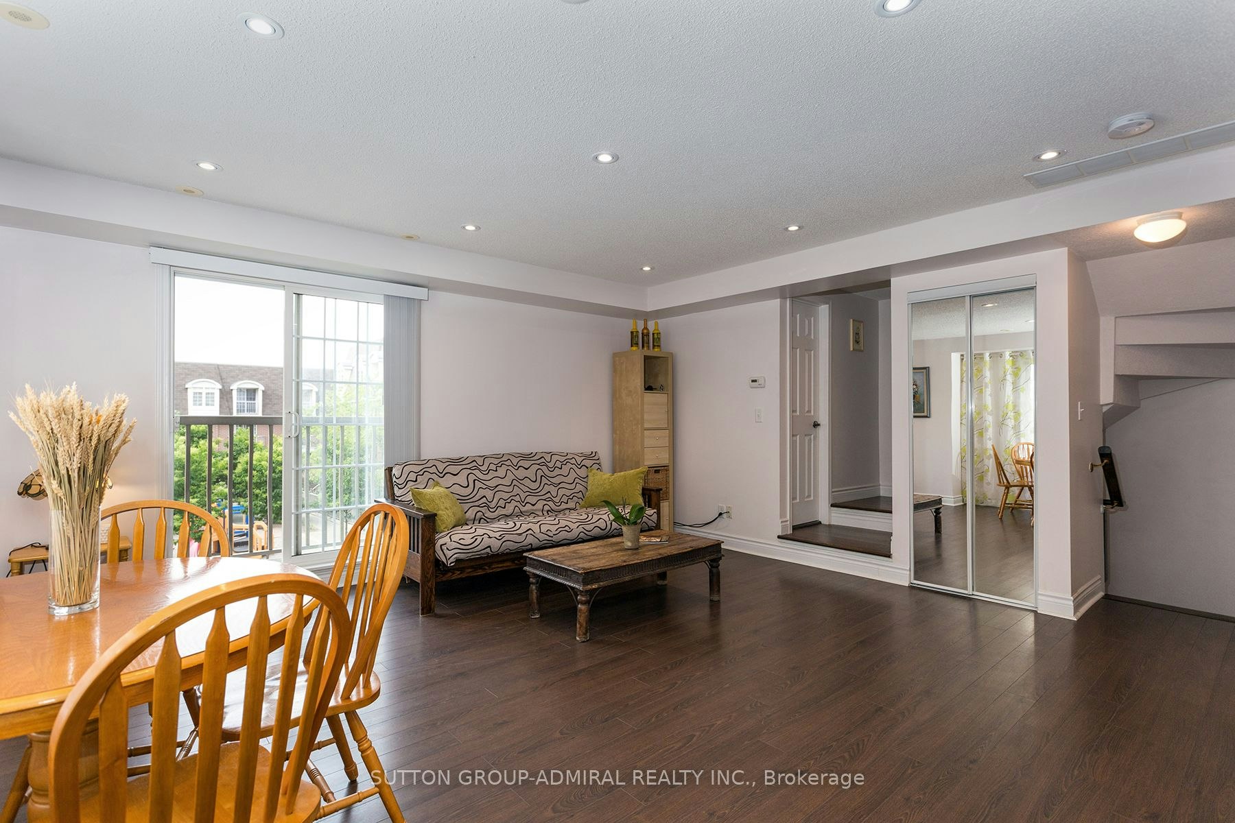 1-285 Antibes Drive N, Toronto, ON, M2R 3X9 - 5