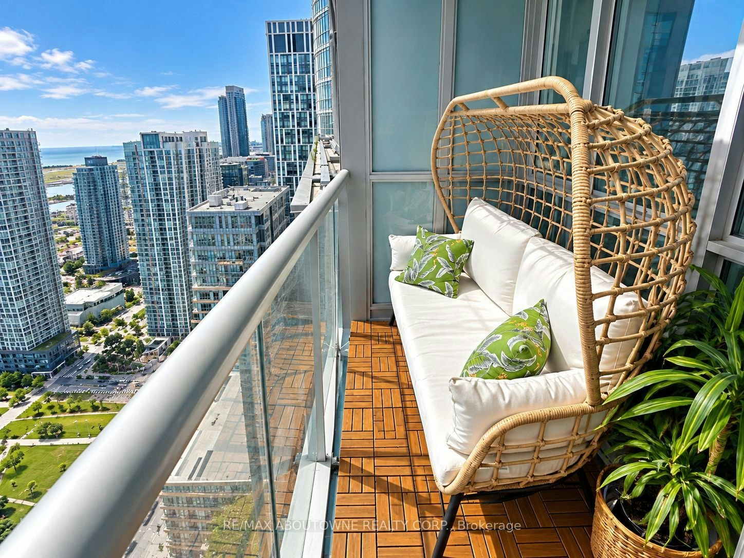 3608-15 Iceboat Terrace, Toronto, ON, M5V 4A5 - 8