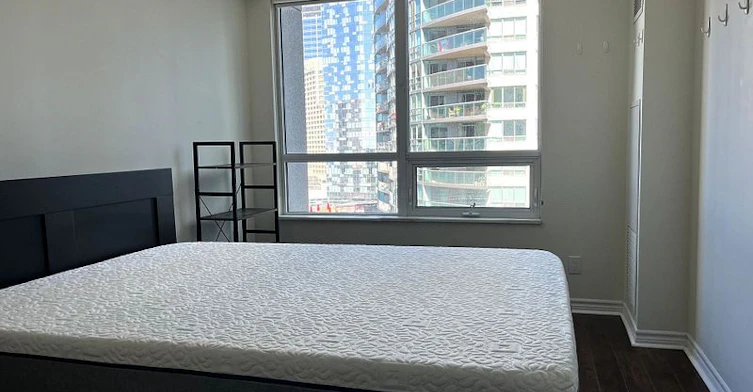 1706-19 Grand Trunk Crescent, Toronto, ON, M5J 3A3 - 11