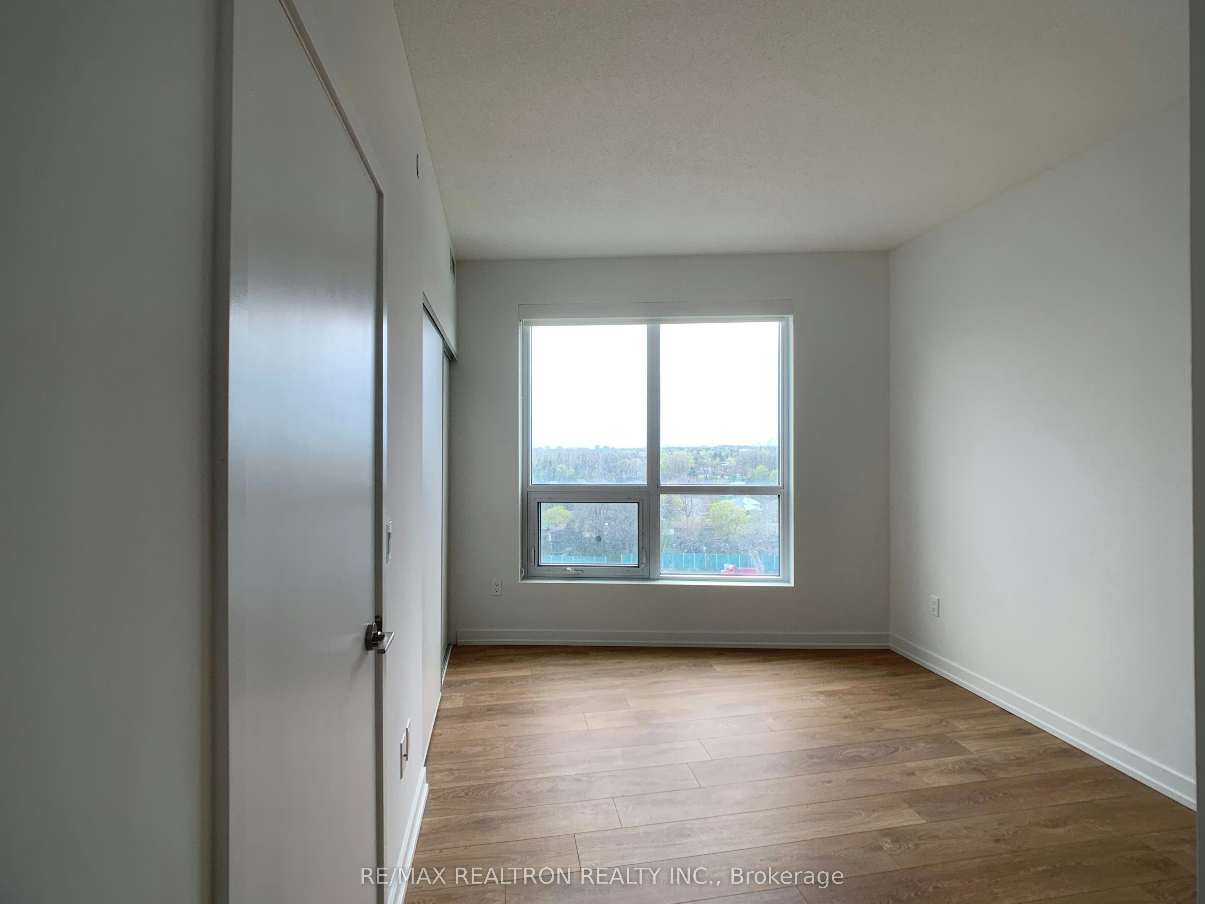1102-117 Mcmahon Drive, Toronto, ON, M2K 0E4 - 8