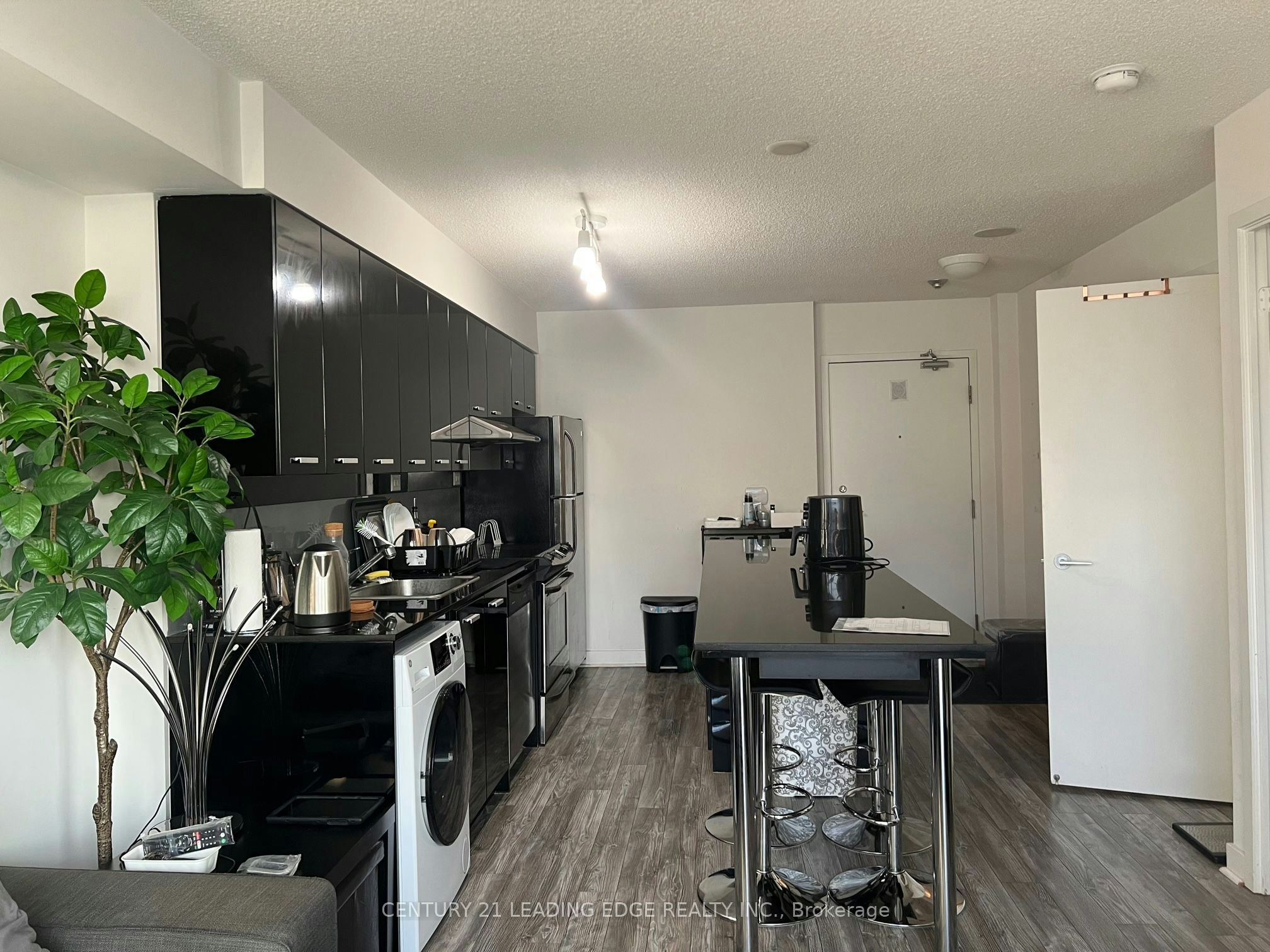 1512-19 Singer Court, Toronto, ON, M2K 0B2 - 2