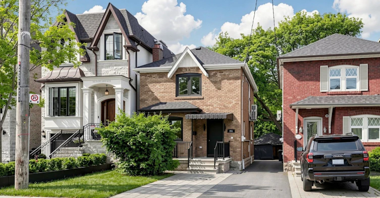 351 Fairlawn Avenue, Toronto, ON, M5M 1T5