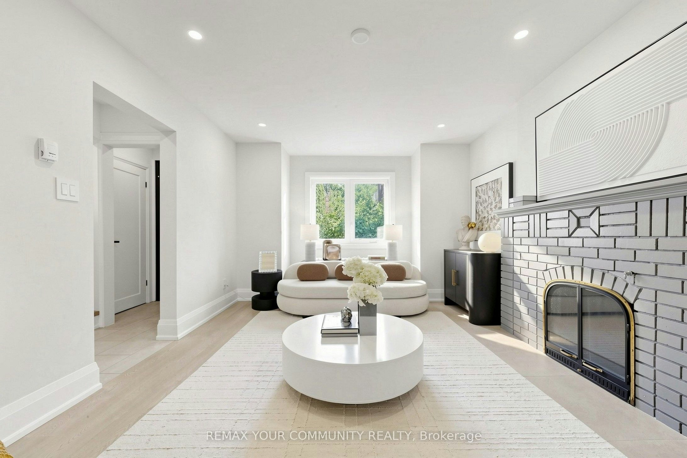 351 Fairlawn Avenue, Toronto, ON, M5M 1T5 - 3