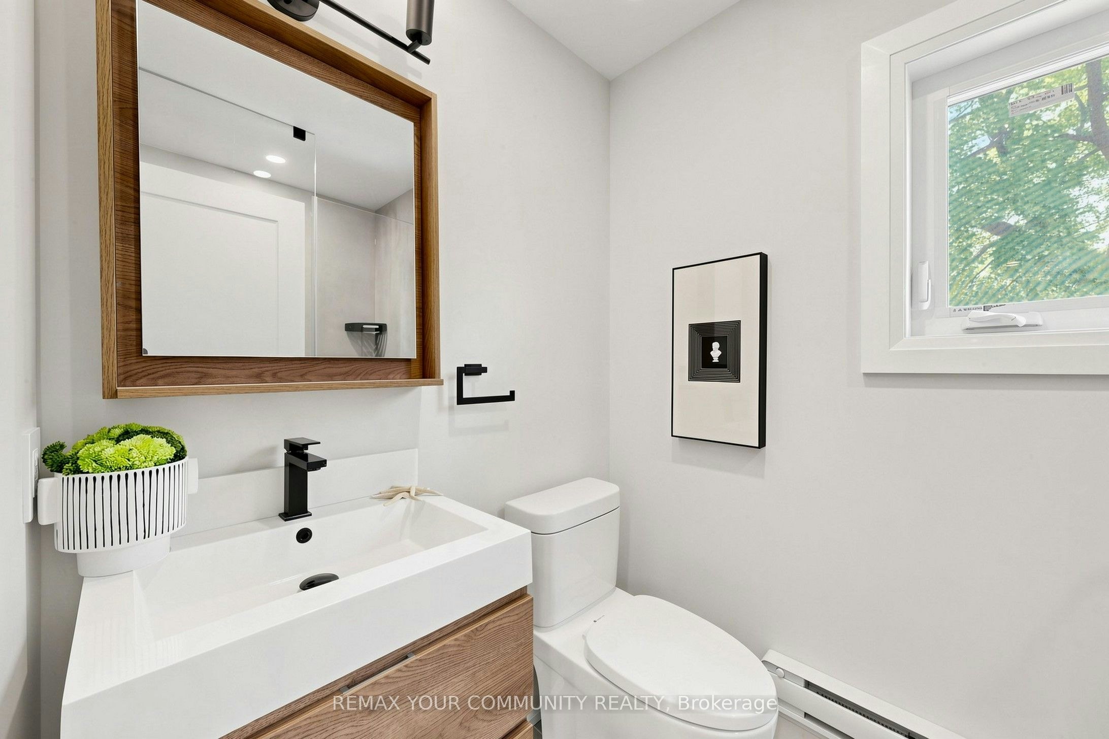 351 Fairlawn Avenue, Toronto, ON, M5M 1T5 - 13