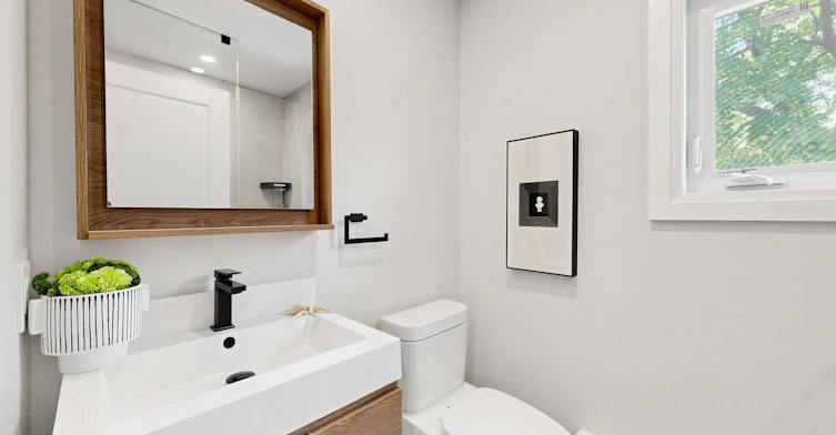 351 Fairlawn Avenue, Toronto, ON, M5M 1T5 - 13