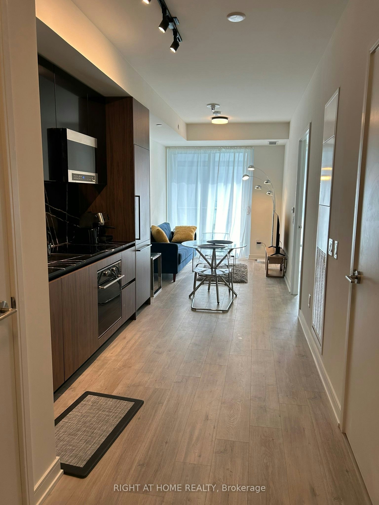 516-425 Front Street E, Toronto, ON, M5A 1G9 - 2