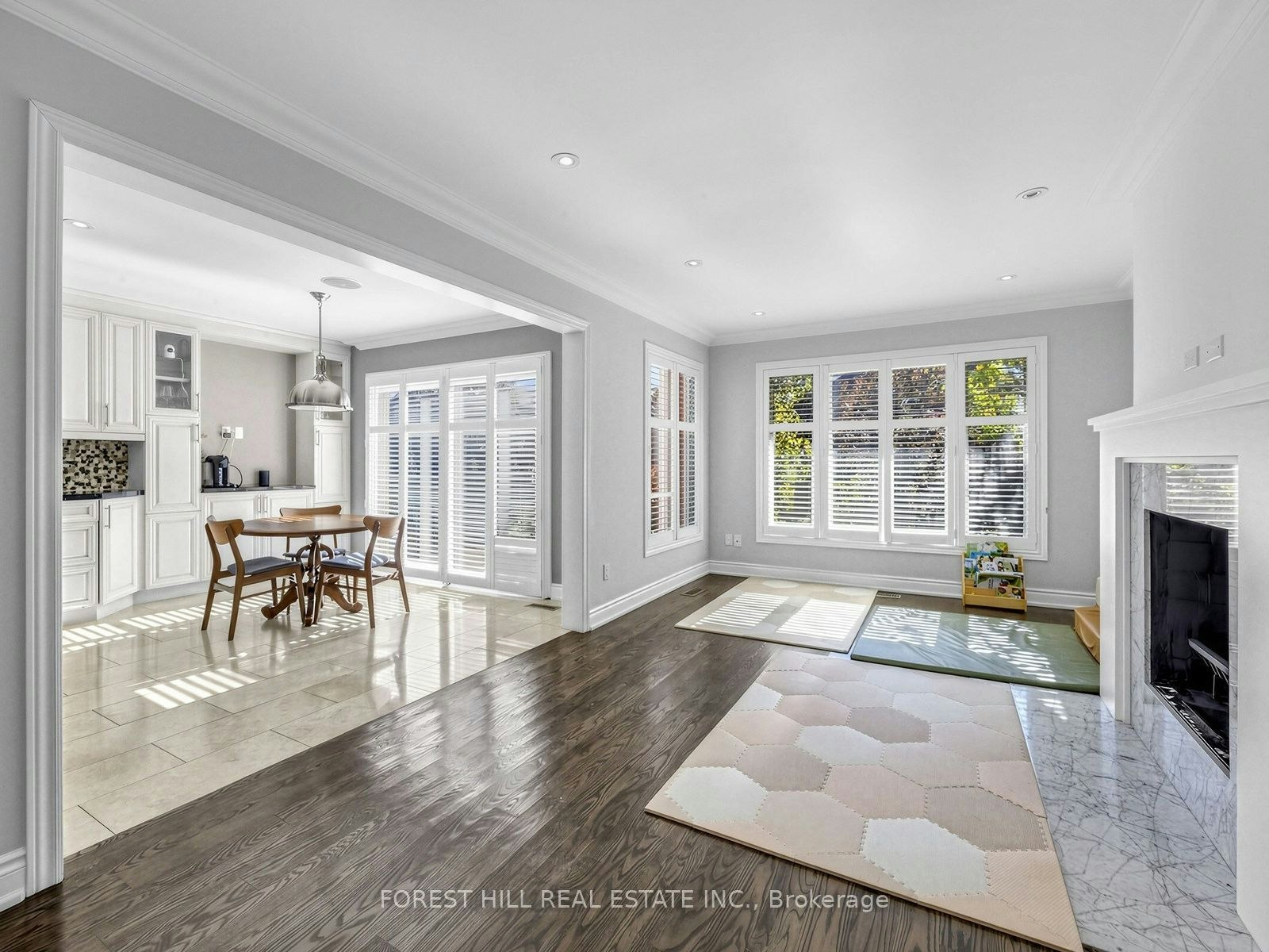 481 Cranbrooke Avenue, Toronto, ON, M5M 1N6 - 11