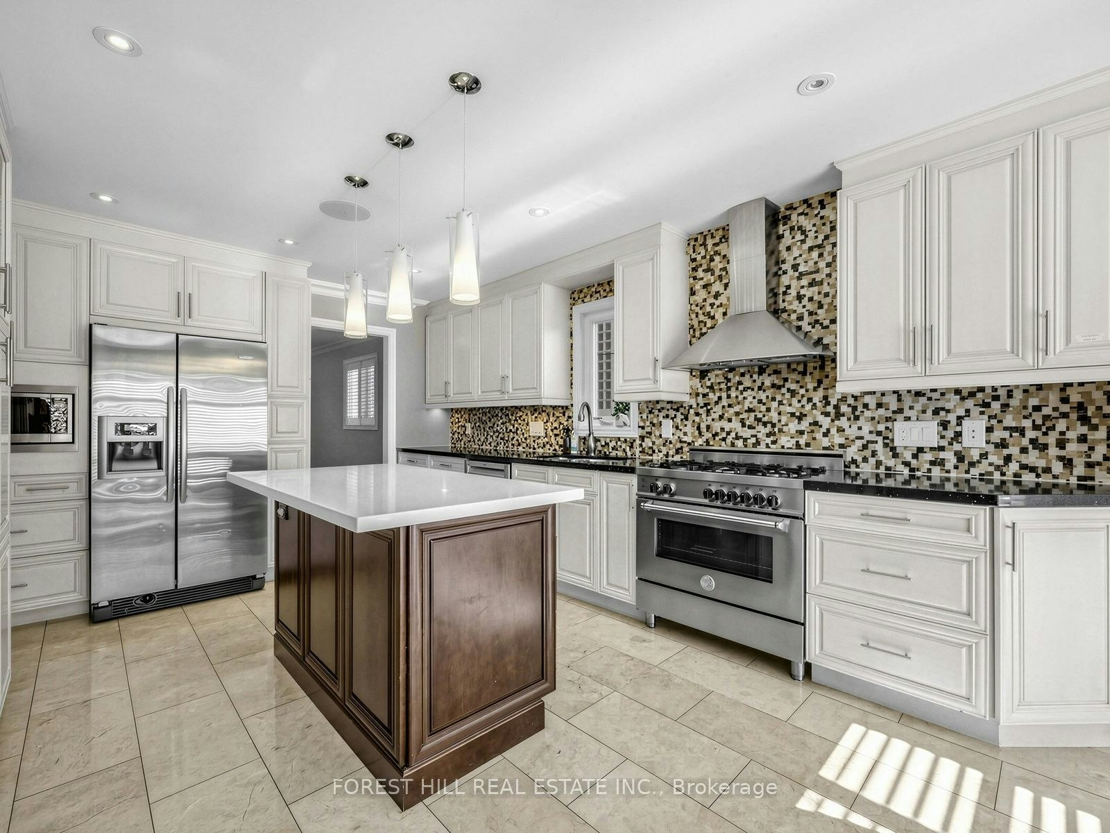 481 Cranbrooke Avenue, Toronto, ON, M5M 1N6 - 22