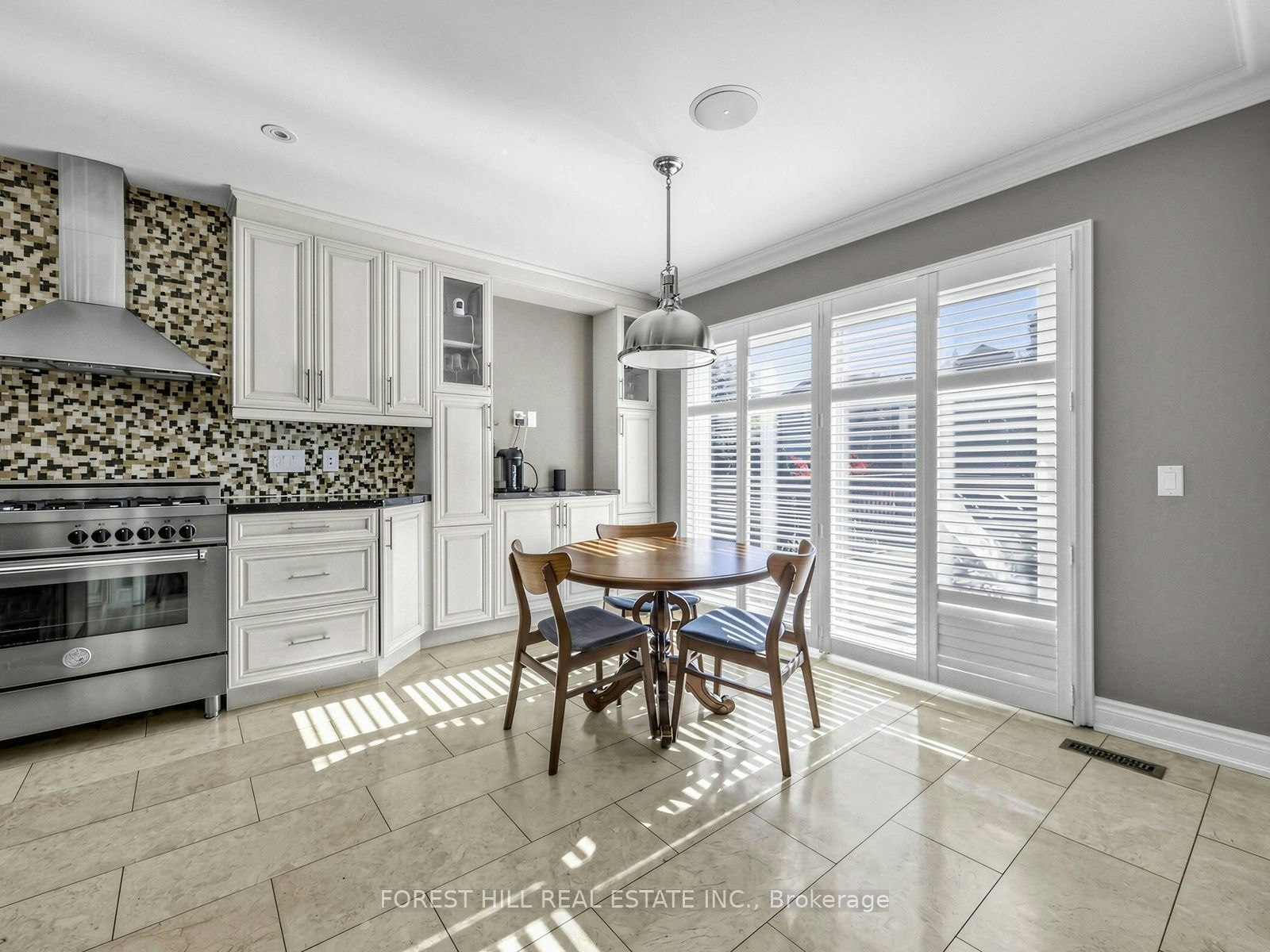 481 Cranbrooke Avenue, Toronto, ON, M5M 1N6 - 24