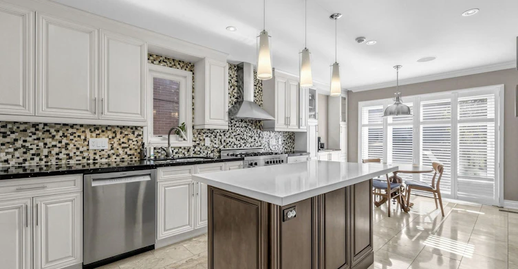 481 Cranbrooke Avenue, Toronto, ON, M5M 1N6 - 20