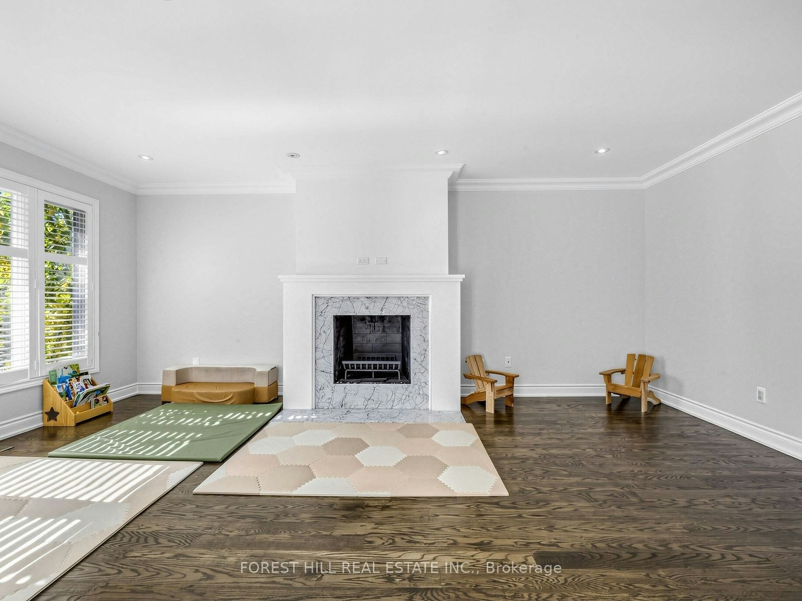 481 Cranbrooke Avenue, Toronto, ON, M5M 1N6 - 13