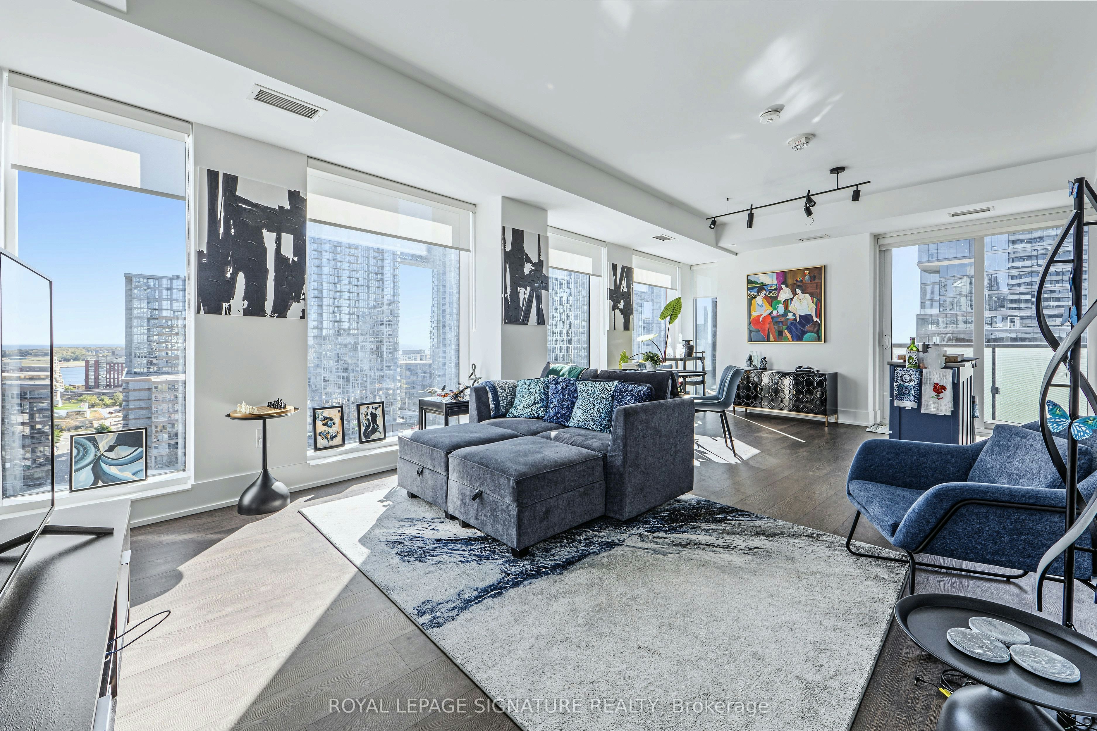 915-480 Front Street W, Toronto, ON, M5V 0V5