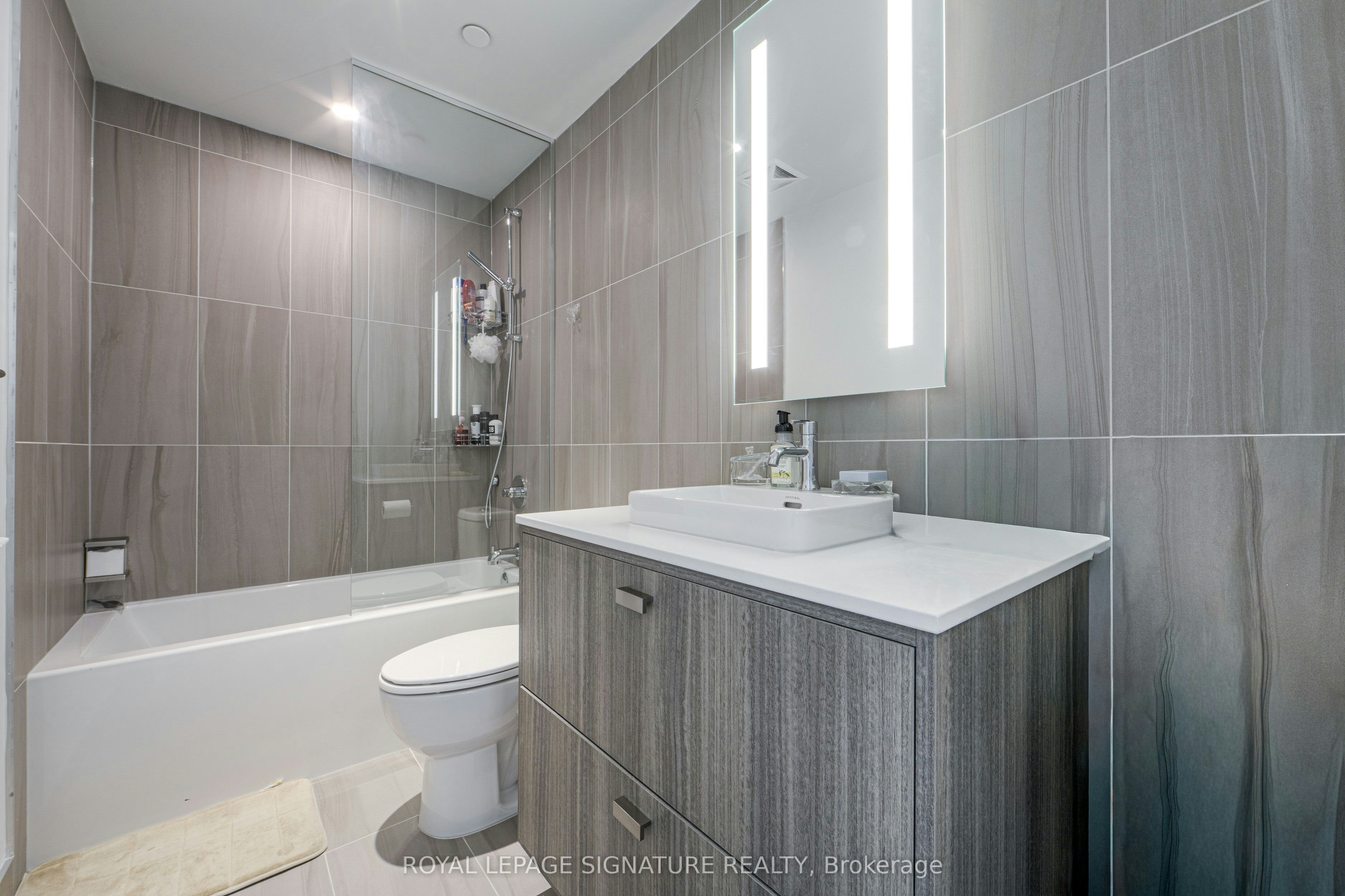 915-480 Front Street W, Toronto, ON, M5V 0V5 - 9