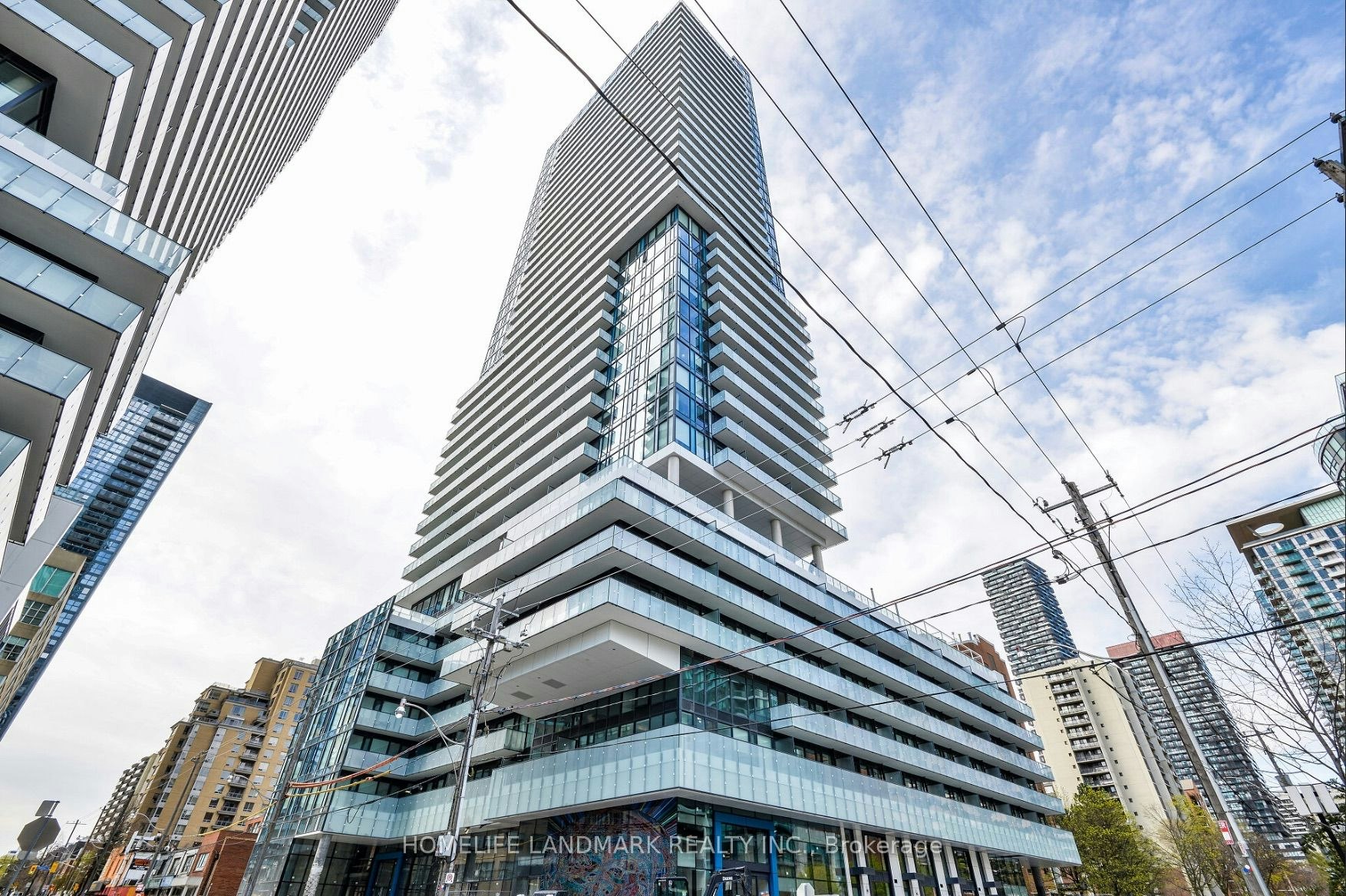 2211-161 Roehampton Avenue, Toronto, ON, M4P 0C8