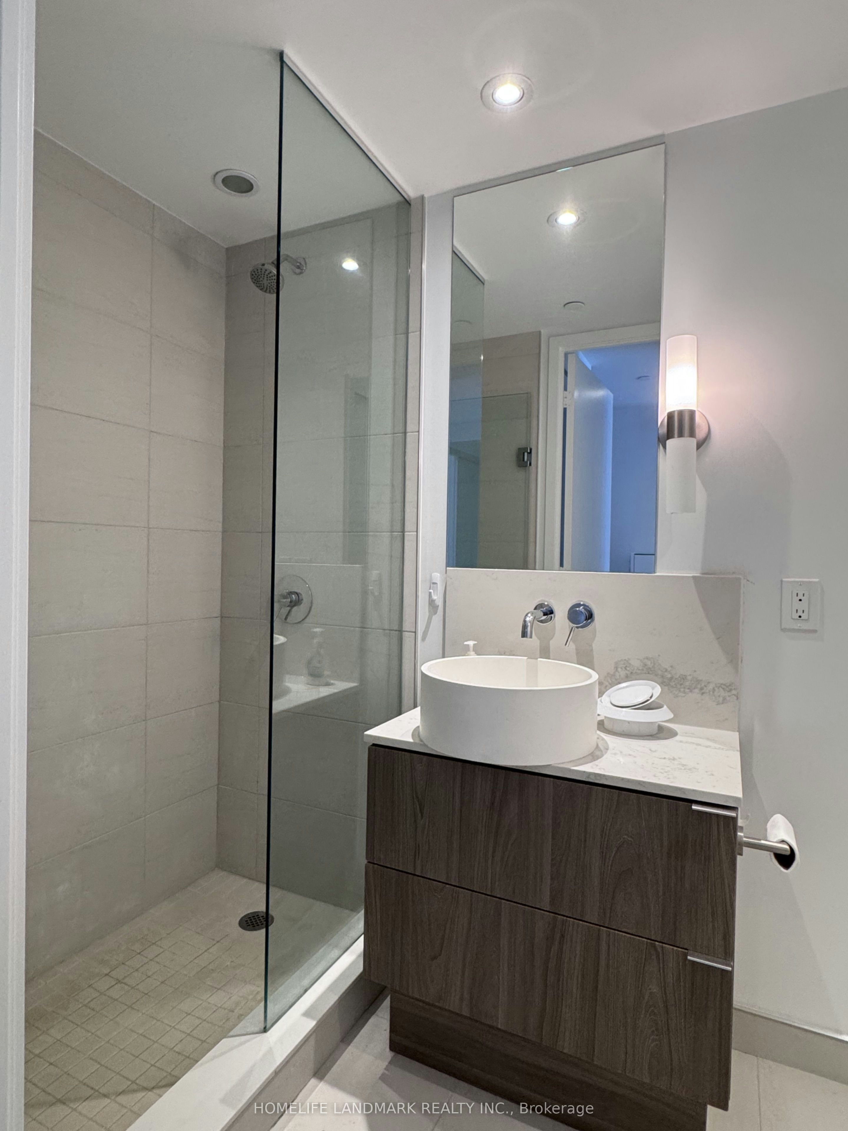 2211-161 Roehampton Avenue, Toronto, ON, M4P 0C8 - 6
