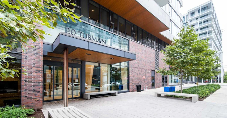 809-20 Tubman Avenue, Toronto, ON, M5A 0M5 - 23