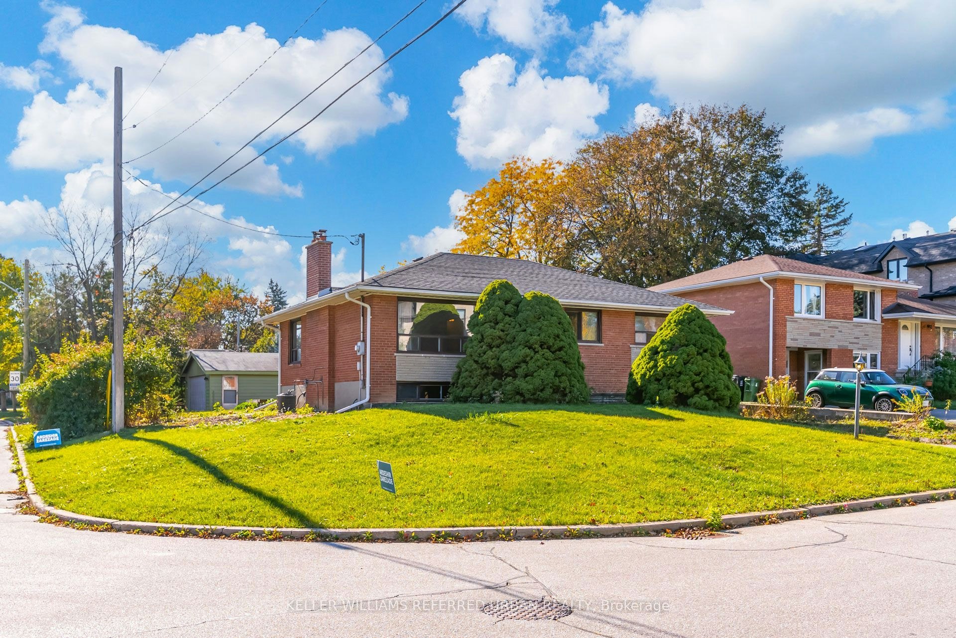 153 Newton Drive, Toronto, ON, M2M 2N4