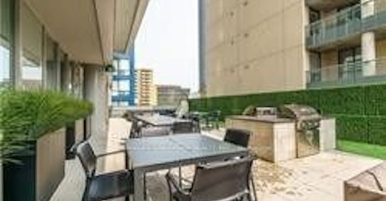 1703-68 Shuter Street, Toronto, ON, M5B 1B4 - 9