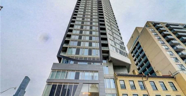 1703-68 Shuter Street, Toronto, ON, M5B 1B4