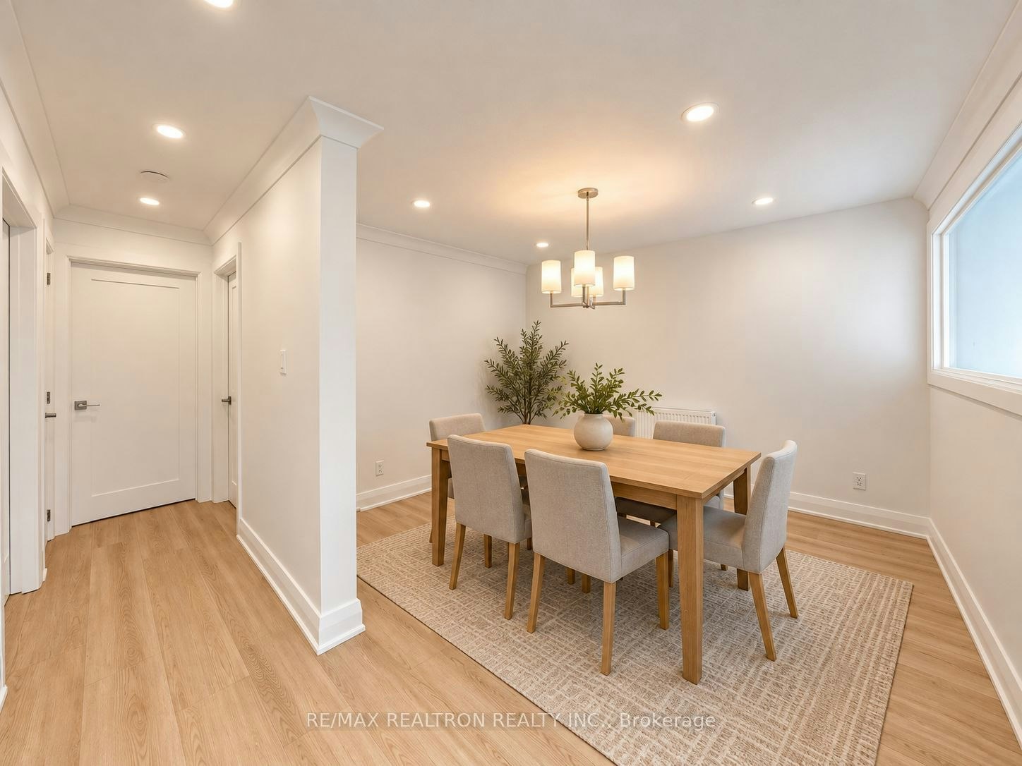 Upper-280 Glenforest Road, Toronto, ON, M4N 2A4 - 5