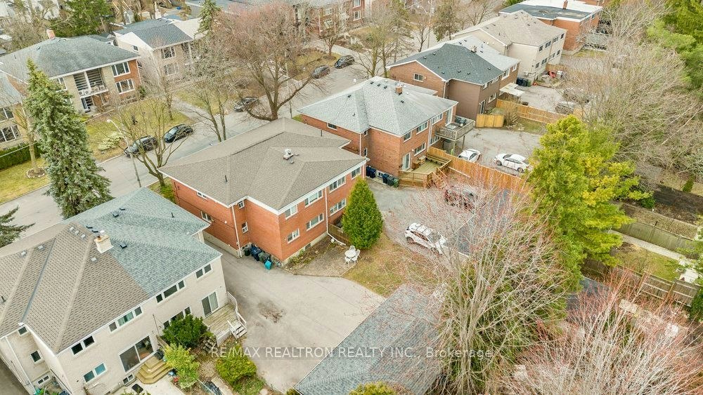 Upper-280 Glenforest Road, Toronto, ON, M4N 2A4 - 24