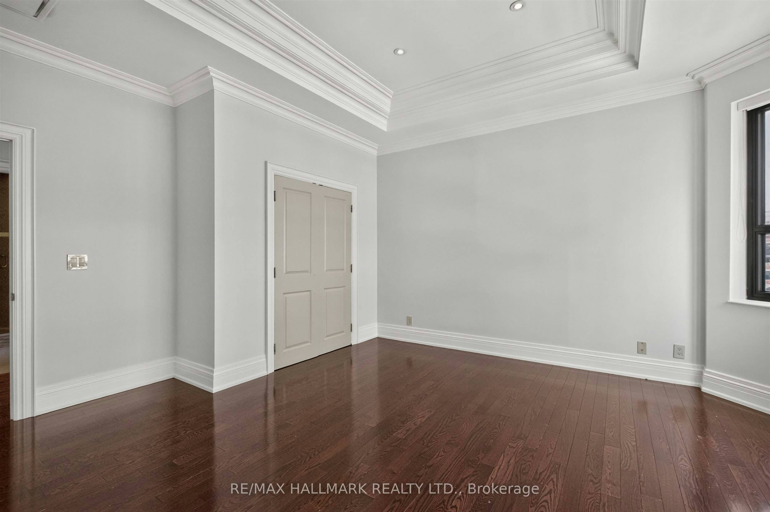 PH1-1166 Bay Street, Toronto, ON, M5S 2X8 - 32
