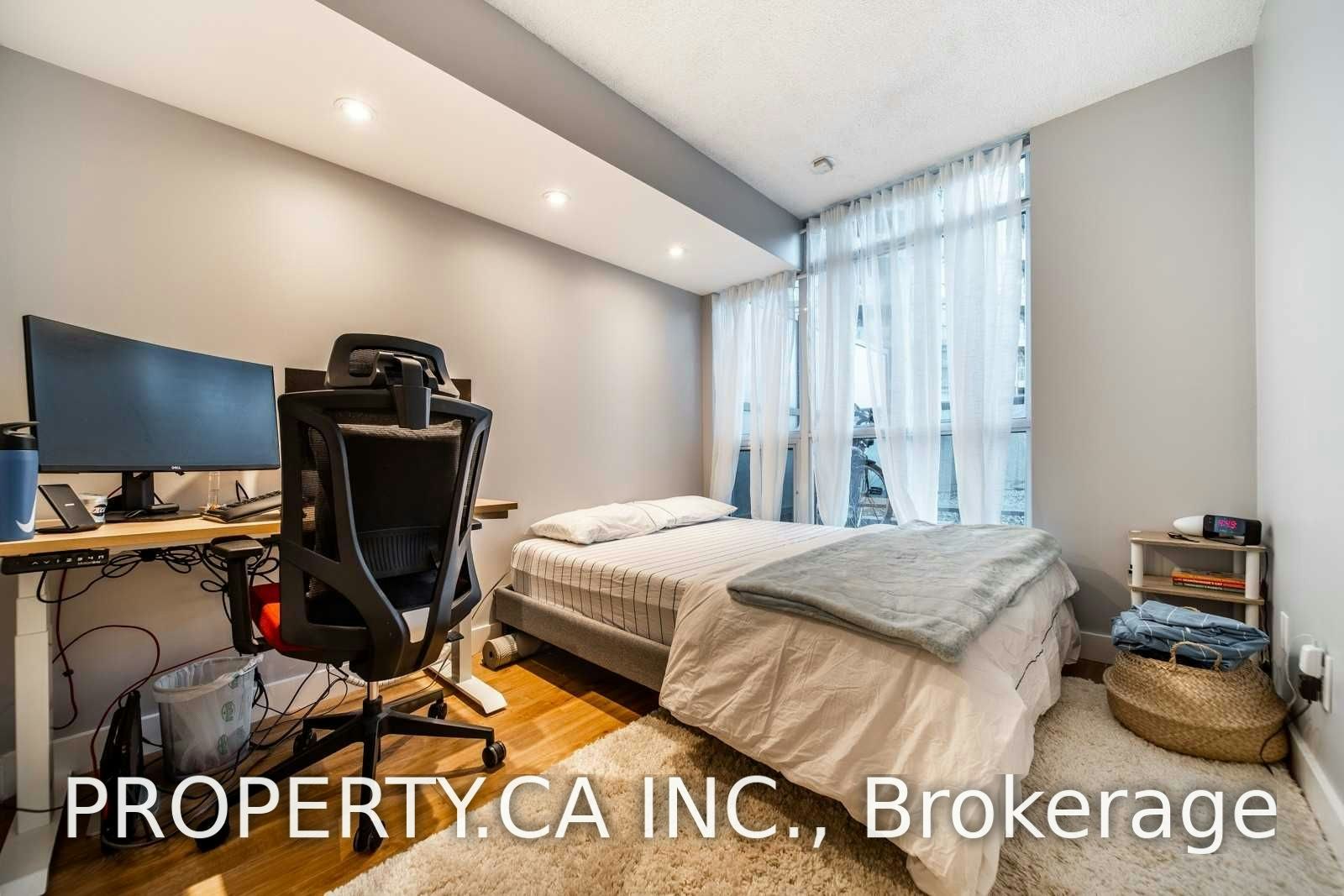 318-219 Fort York Boulevard, Toronto, ON, M5V 4A2 - 17