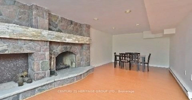 134 Mossgrove Trail, Toronto, ON, M2L 2W5 - 6