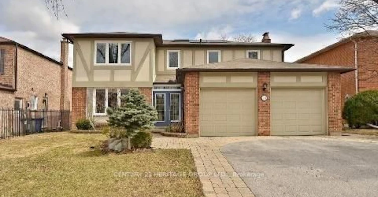 134 Mossgrove Trail, Toronto, ON, M2L 2W5