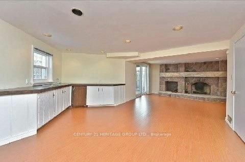 134 Mossgrove Trail, Toronto, ON, M2L 2W5 - 5
