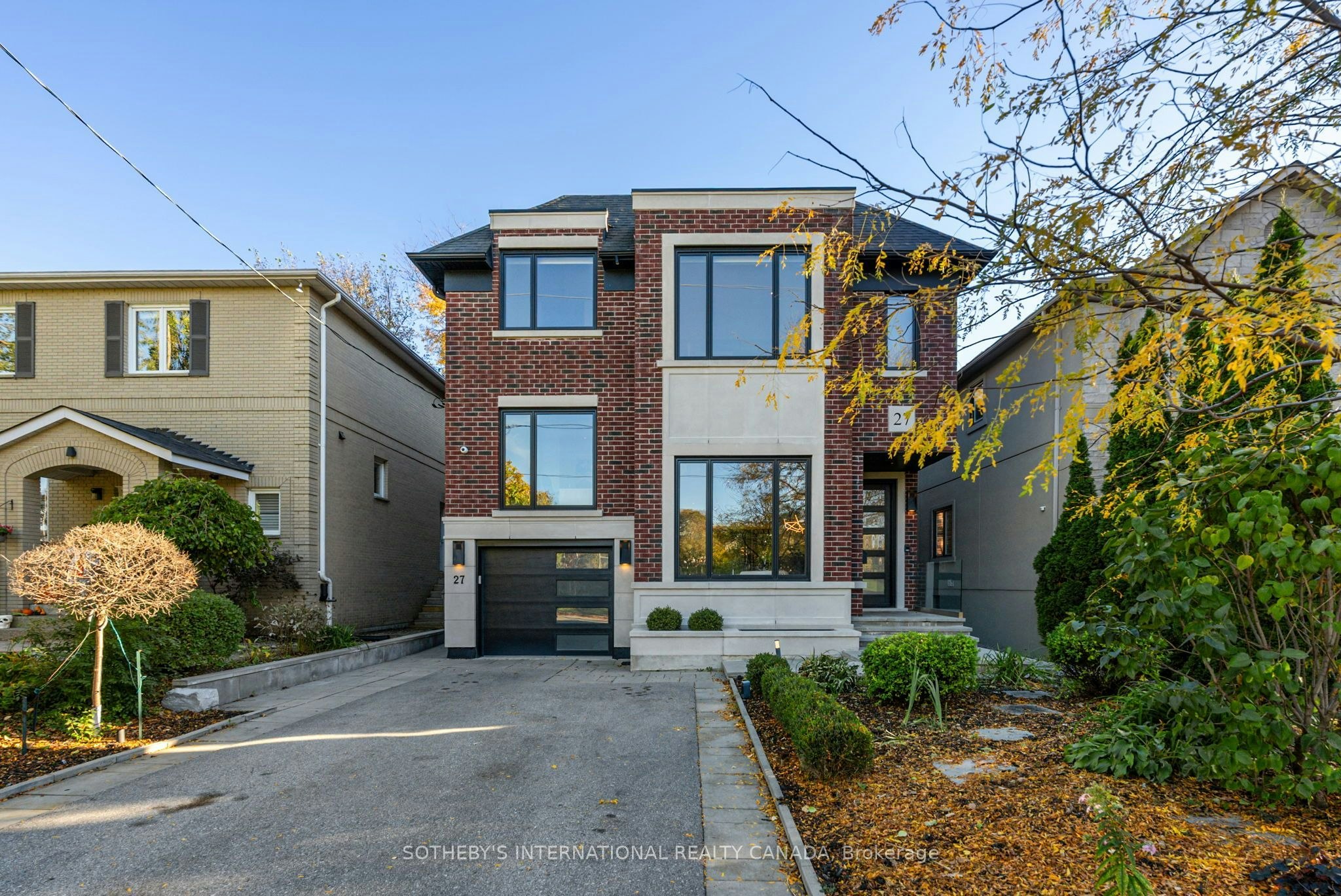 27 Bannockburn Avenue, Toronto, ON, M5M 2M7
