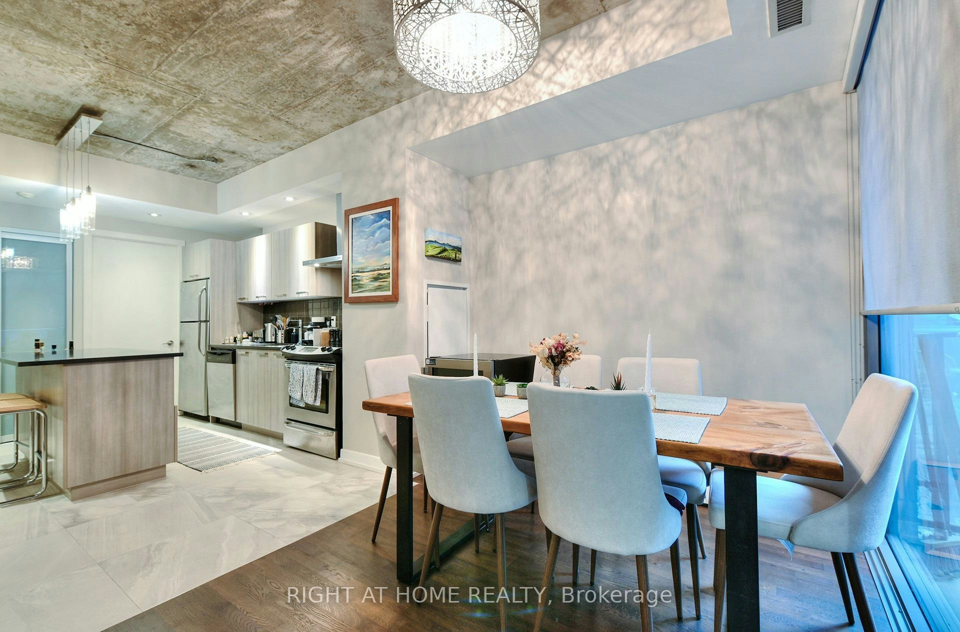 422-95 Bathurst Street, Toronto, ON, M5V 0H7 - 12