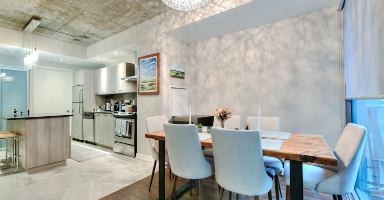 422-95 Bathurst Street, Toronto, ON, M5V 0H7 - 12